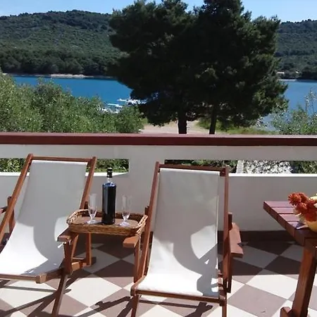 Sea Wa Ve Apartament *